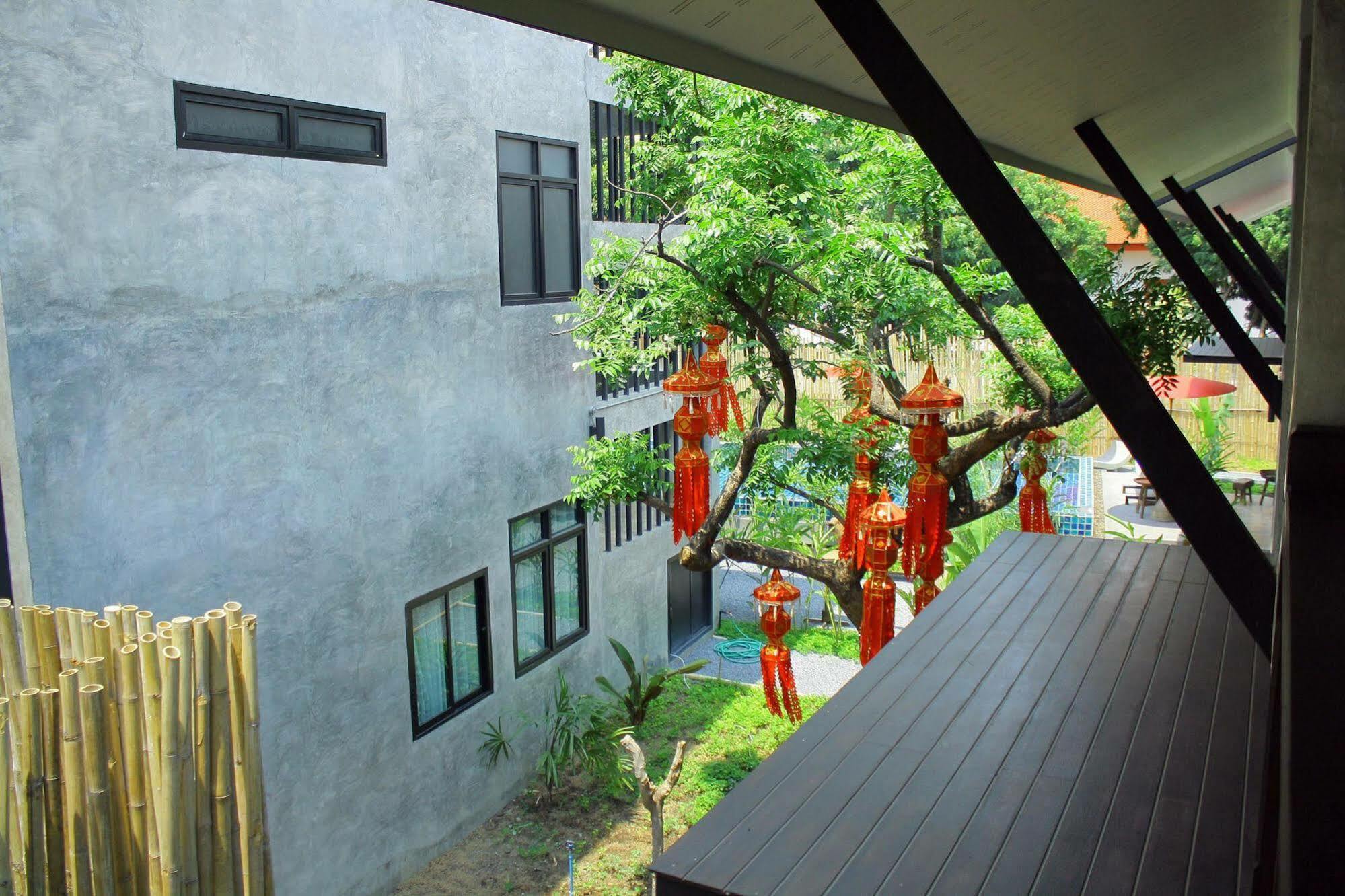 Nawa Sheeva Hotel Chiang Mai Buitenkant foto