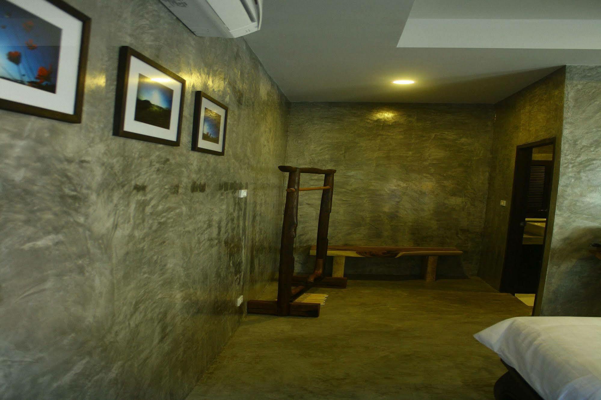 Nawa Sheeva Hotel Chiang Mai Buitenkant foto